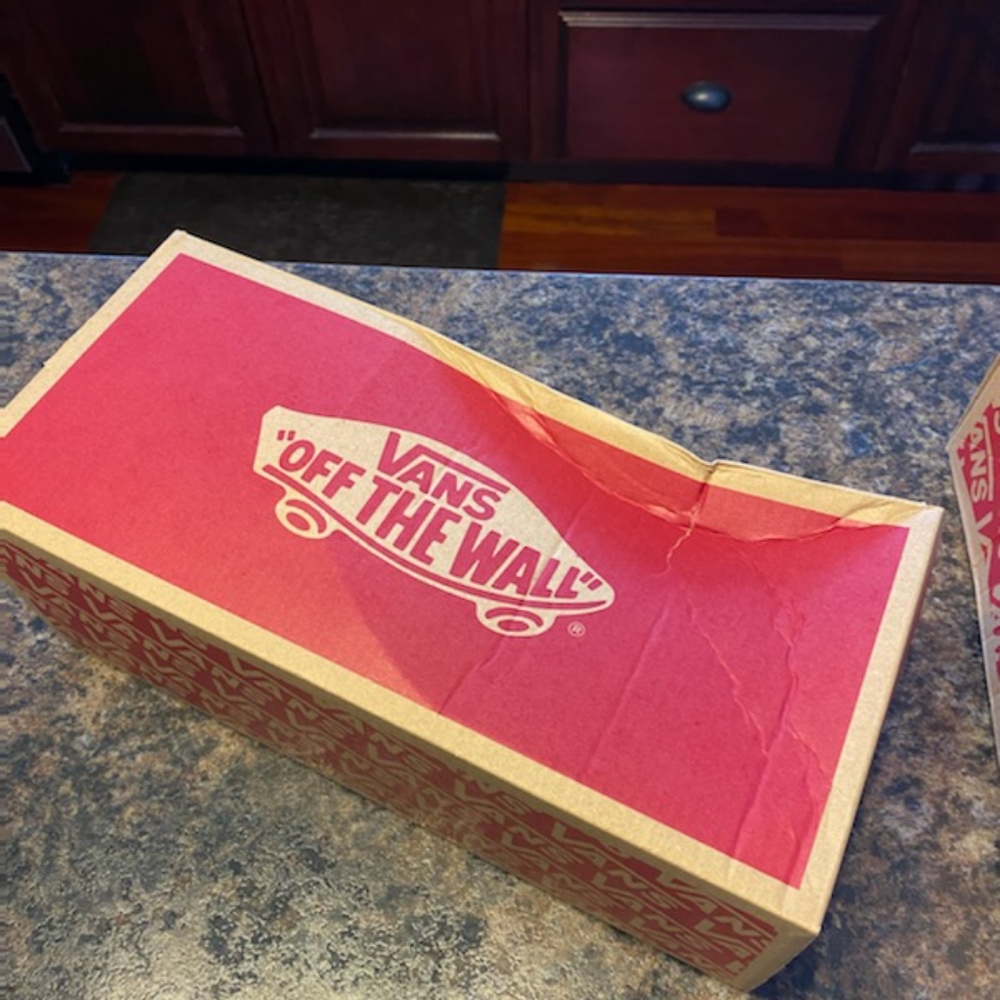 Vans boxes - Picture 4 of 4
